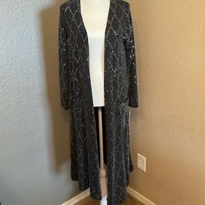 NWT - LuLaRoe - size S - Sarah black and silver sequin long sleeve, with pockets